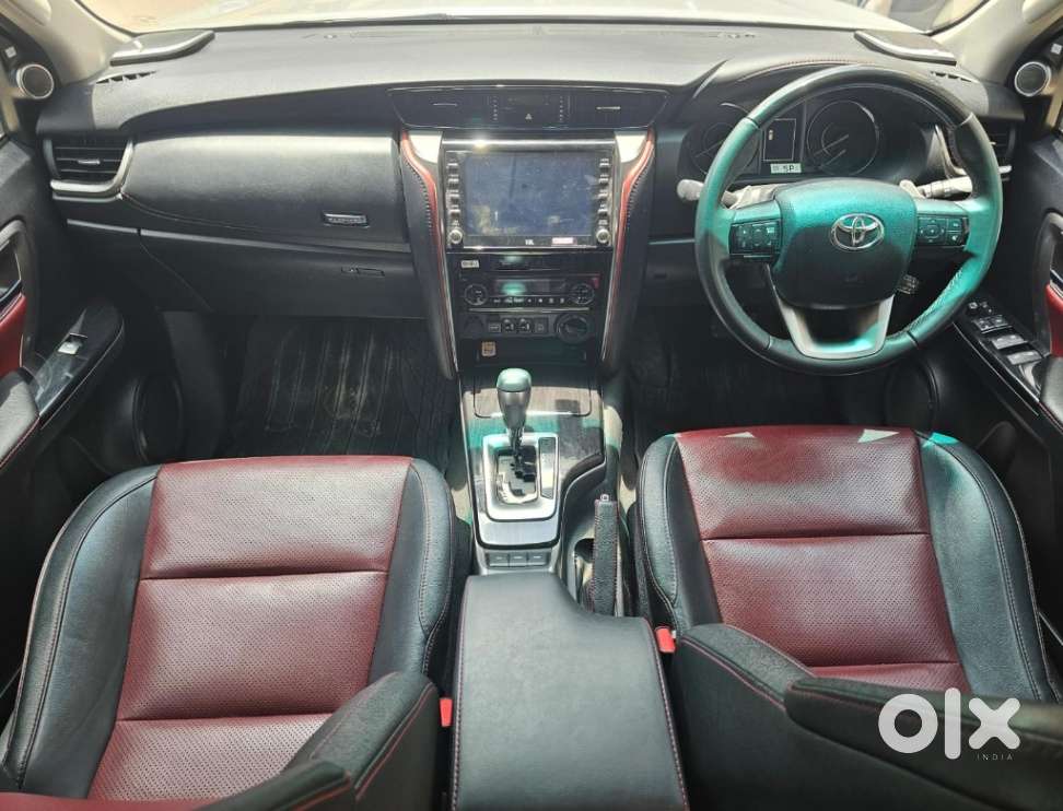 Toyota Fortuner Legender 4x4 At 2.8, 2024, Diesel