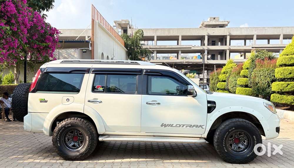 Ford Endeavour Xlt Tdci 4x2, 2009, Diesel