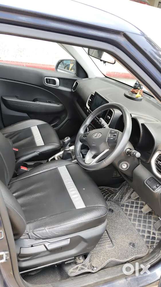 Hyundai Venue 2020 With Sunroof