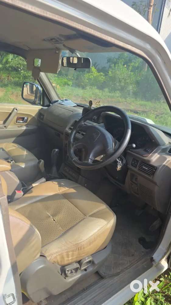 Mitsubishi Pajero Sport 2009 Petrol