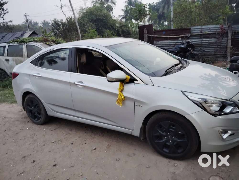 Hyundai Verna 2017 Petrol Well Maintained