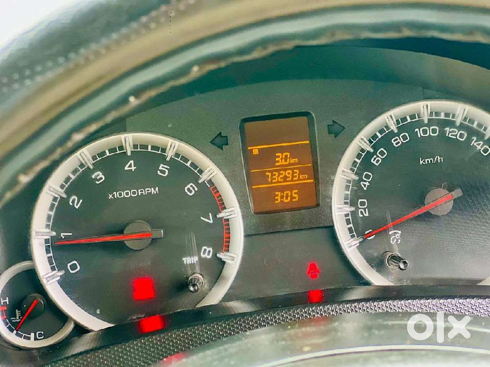 Maruti Suzuki Dzire, 2013, Petrol