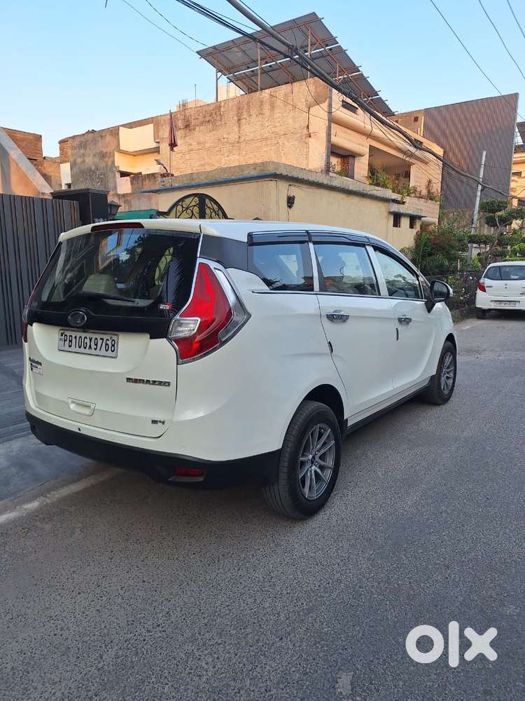 Mahindra Marazzo M4 8str, 2018, Diesel