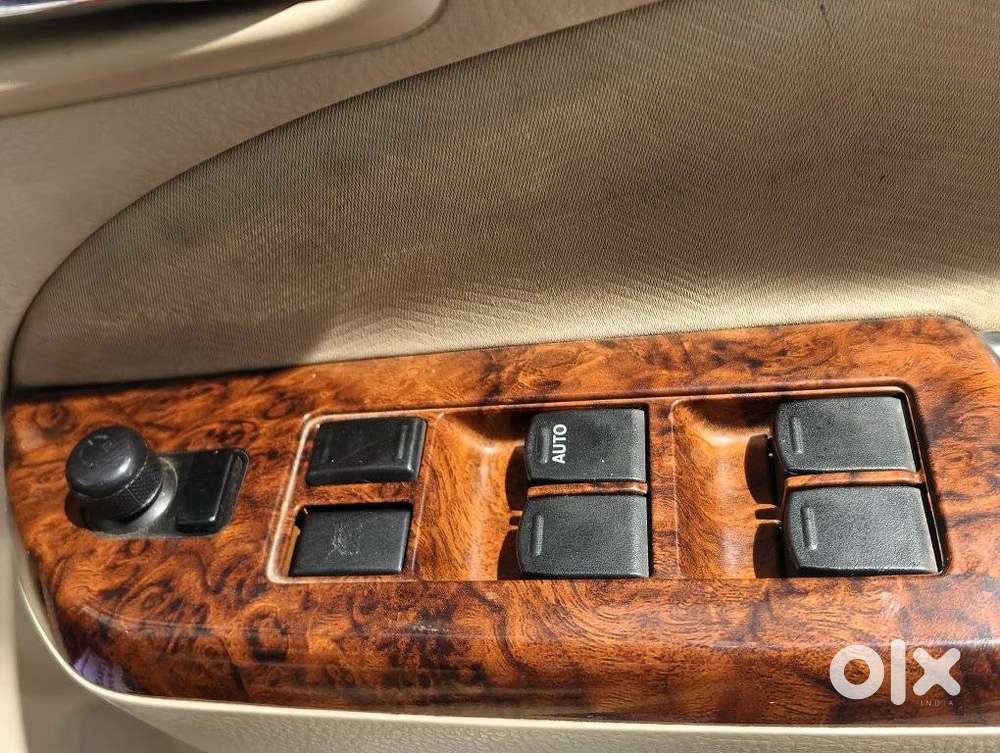 Maruti Suzuki Ertiga Vxi At, 2018, Petrol