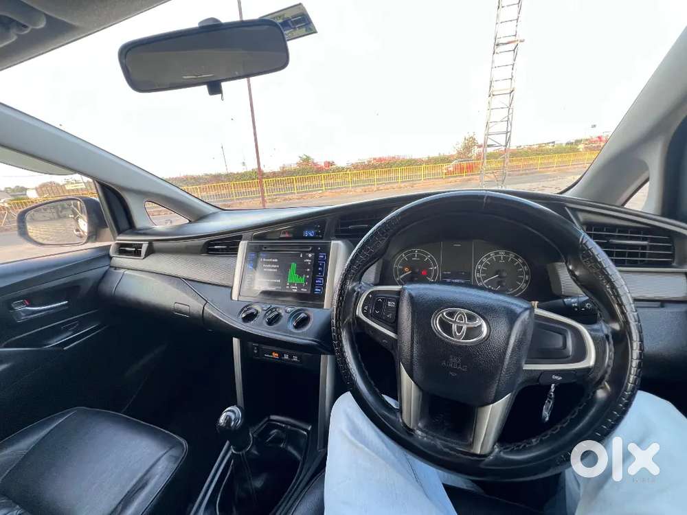 Toyota Innova Crysta 2019