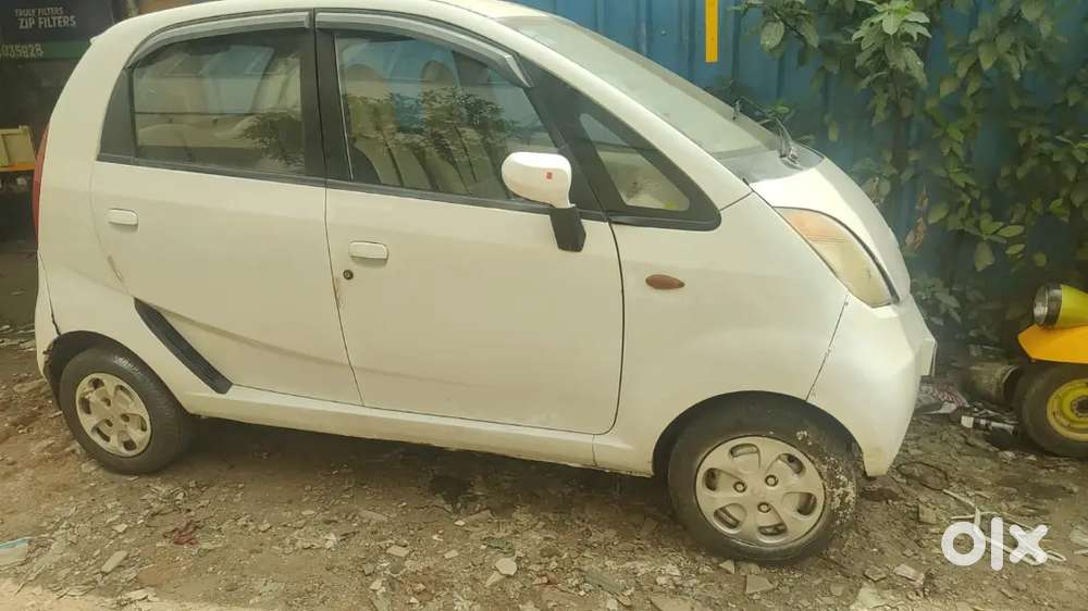 Tata Nano Lx Cng 2013