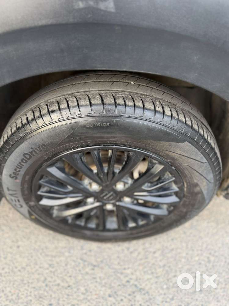 Maruti Suzuki Xl6 1.5 Alpha At, 2020, Petrol