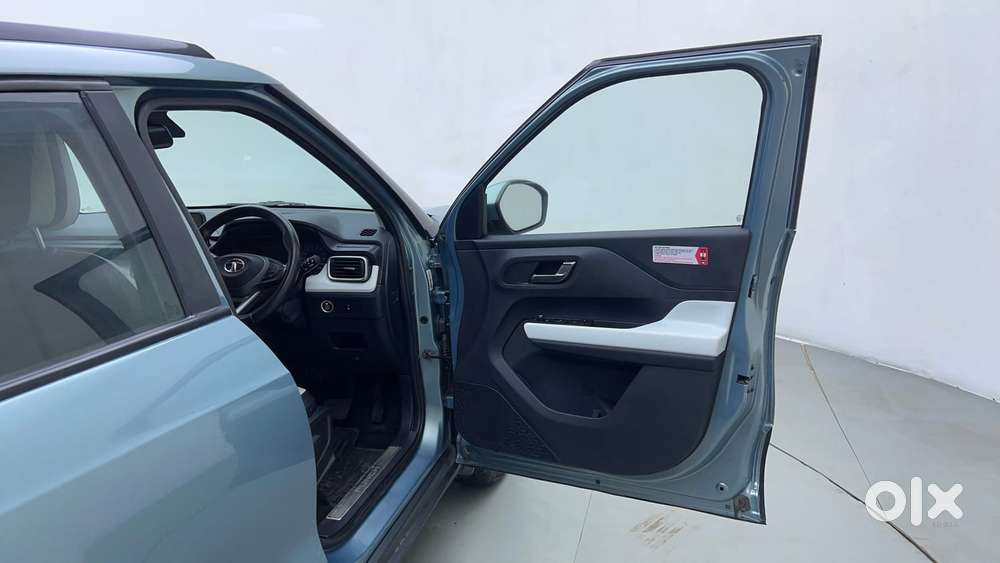 Tata Punch Creative Amt, 2023, Petrol