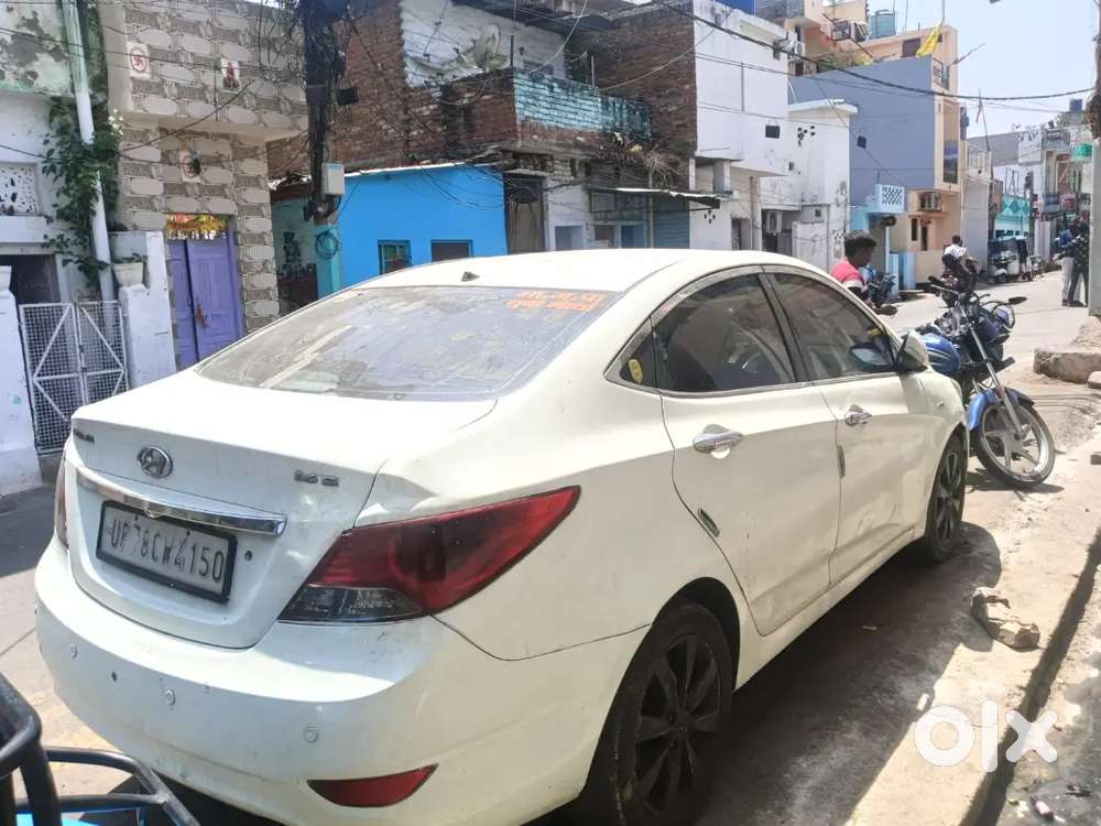 Hyundai Verna 2012