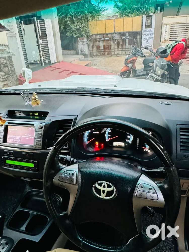 Toyota Fortuner Diesel 2015