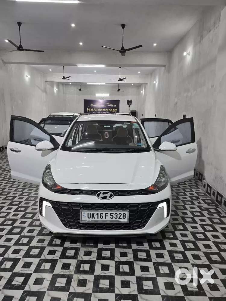 Hyundai Aura 2024 Petrol 25000 Km Driven