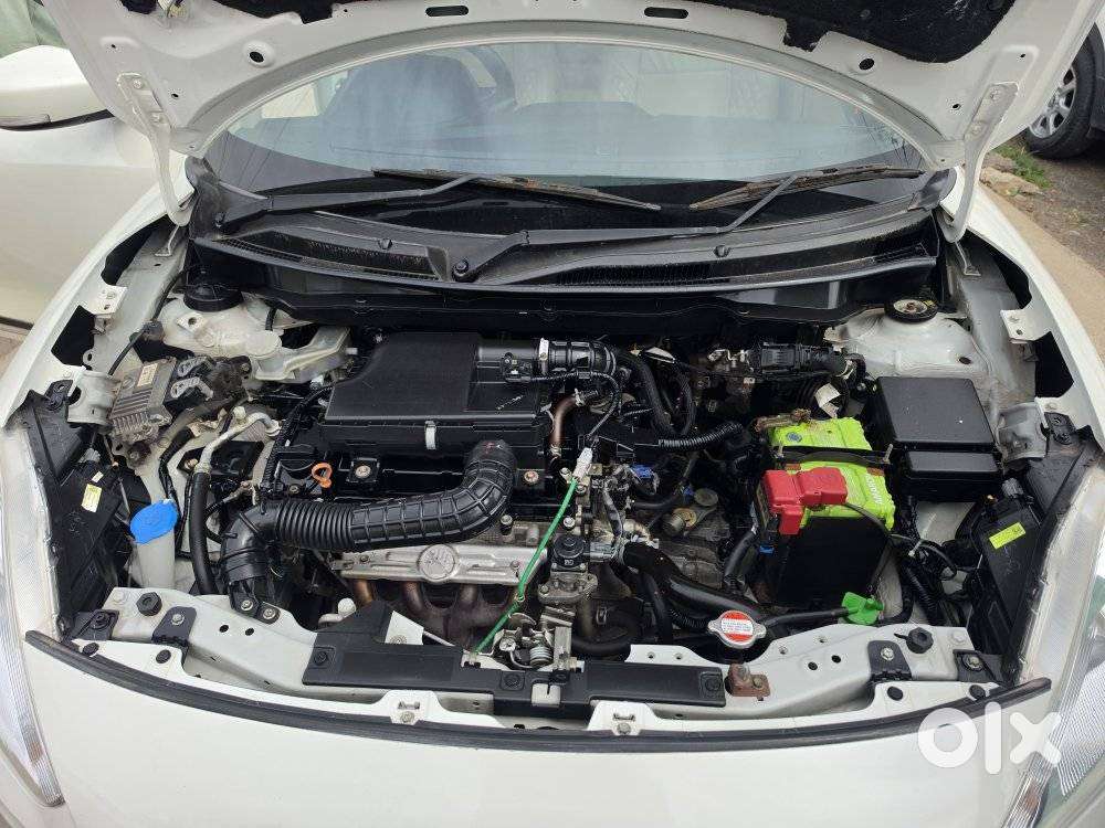 Maruti Suzuki Swift Dzire Vxi Optional, 2022, Cng & Hybrids