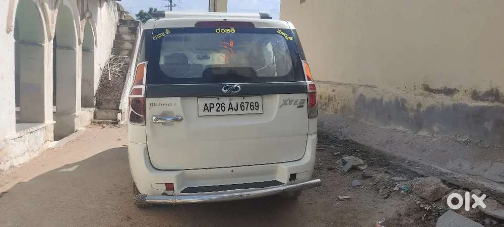 Mahindra Xylo 2009