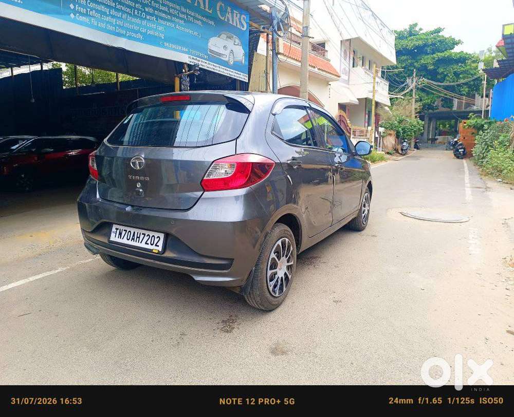Tata Tiago 1.2 Revotron Xt (o), 2022, Petrol