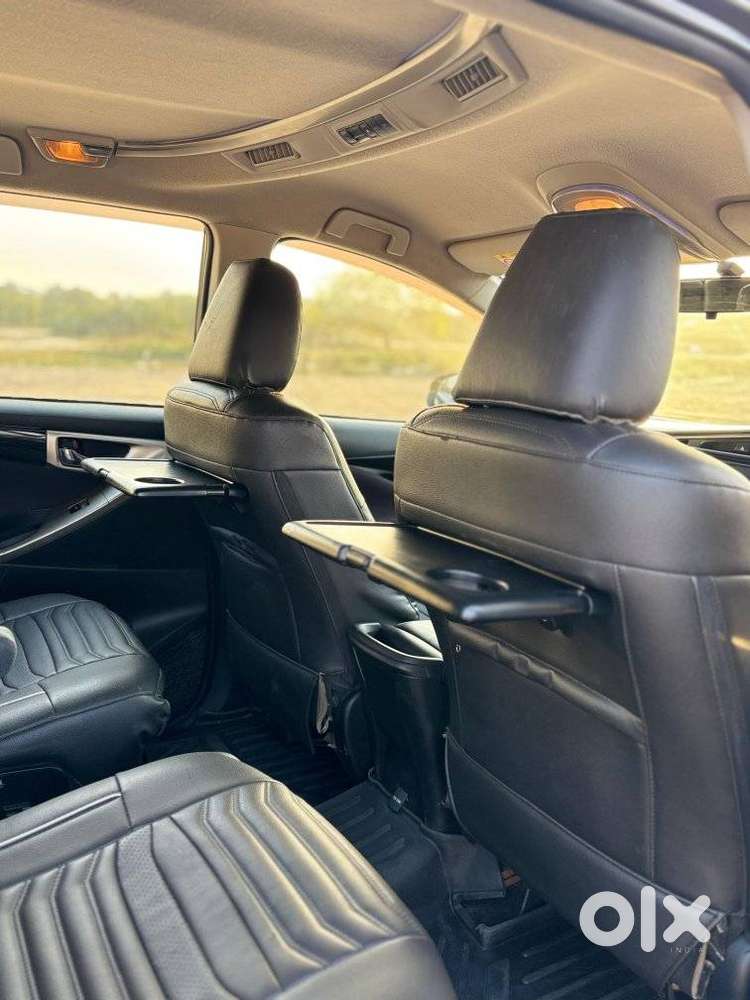 Toyota Innova Crysta 2.4 V 7 Str, 2018, Diesel