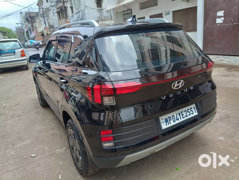 Hyundai Venue 1.2 S Plus, 2024, Petrol