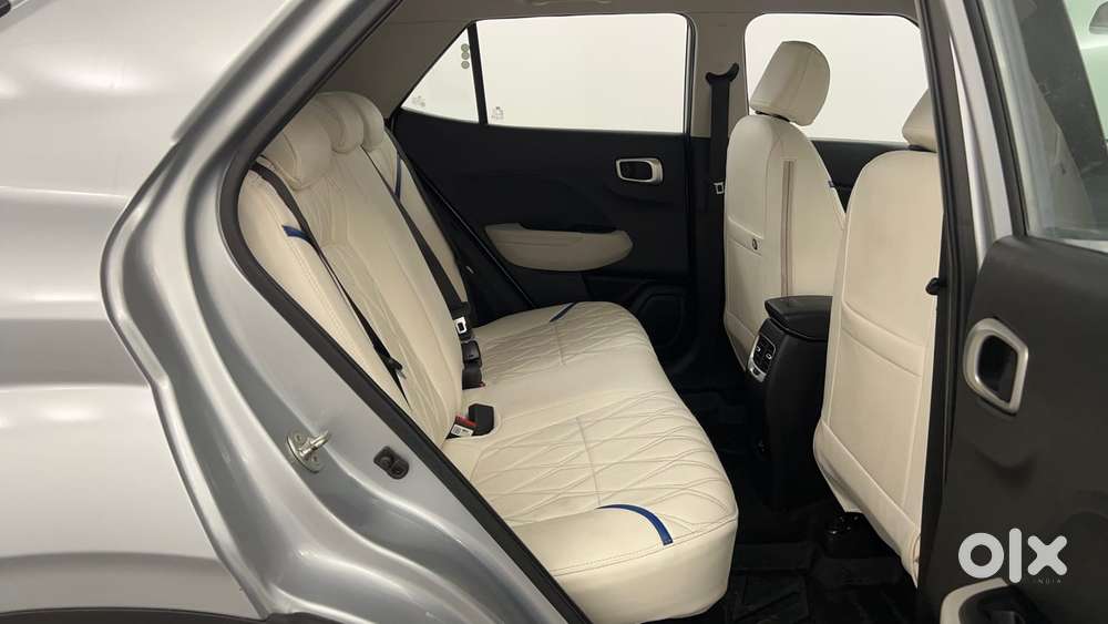 Hyundai Venue 1.0 Sx (o) Turbo Dct, 2023, Petrol