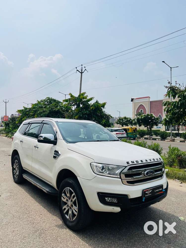 Ford Endeavour 2.2 Titanium 4x2 Mt, 2018, Diesel