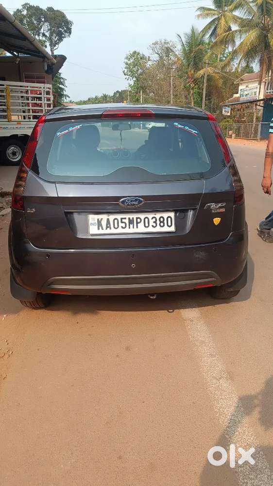 Ford Figo 2013 Diesel 140000 Km Driven