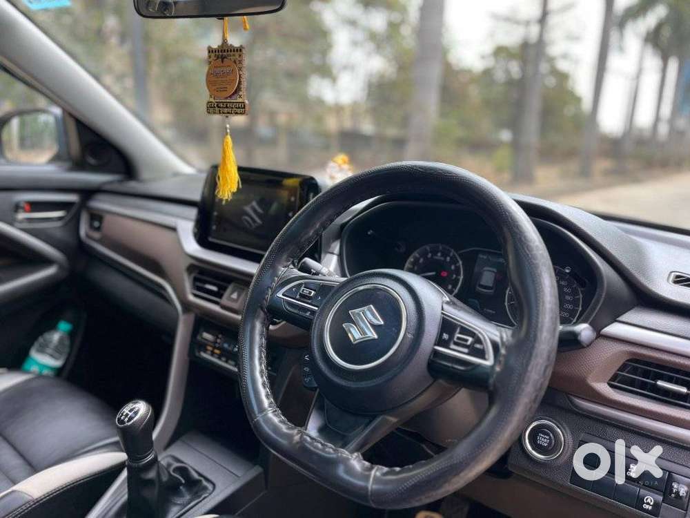 Maruti Suzuki Brezza 1.5 Zxi Smart Hybrid Dual Tone, 2023, Petrol