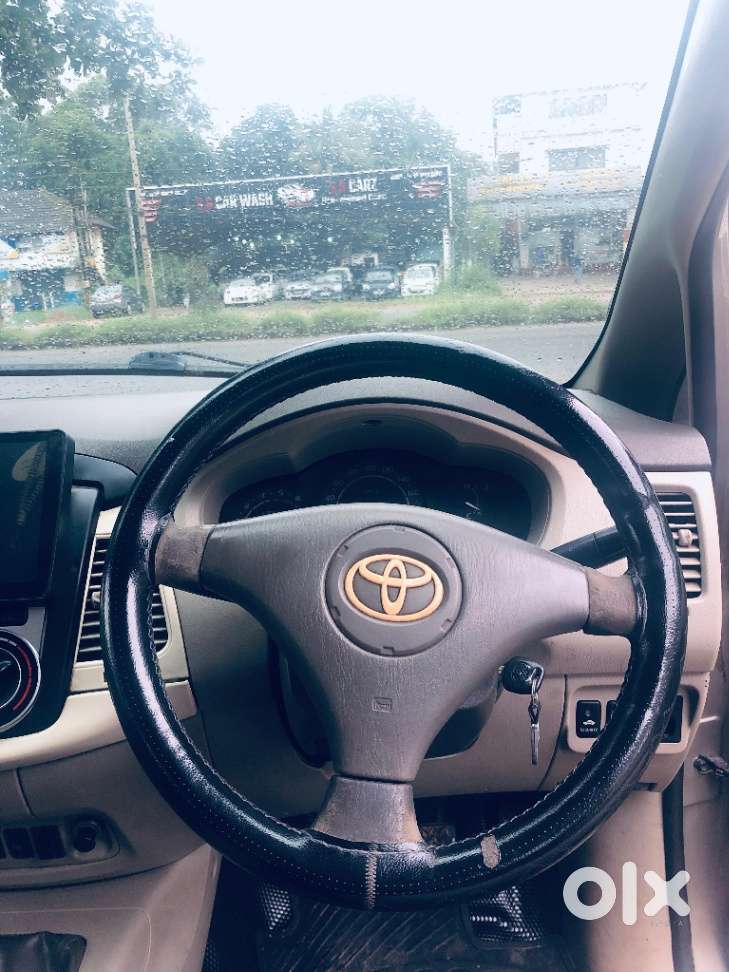 Toyota Innova