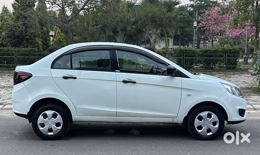 Tata Zest 1.2 Revotron Xe, 2017, Petrol
