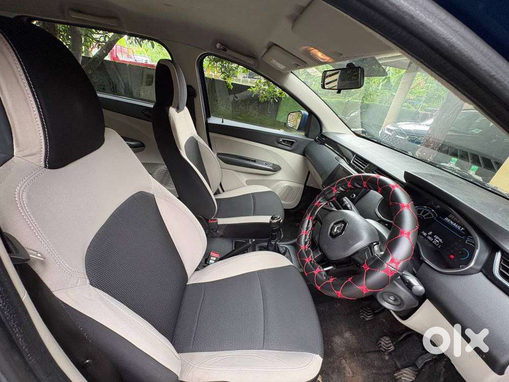 Renault Triber 1.0 Rxe, 2020, Petrol