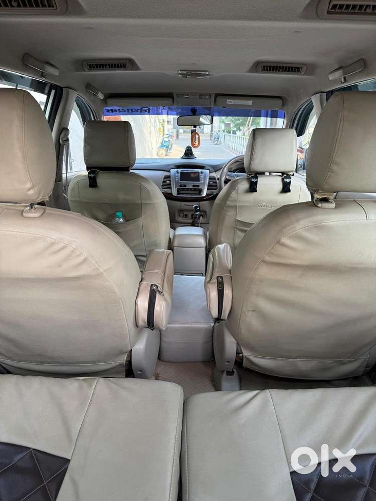 Toyota Innova 2012 Diesel Well Maintained