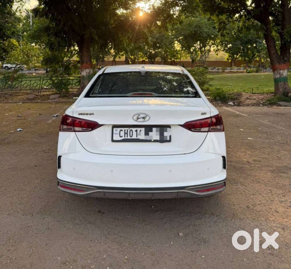 Hyundai Verna 1.5 Sx (o) Diesel At, 2021, Diesel