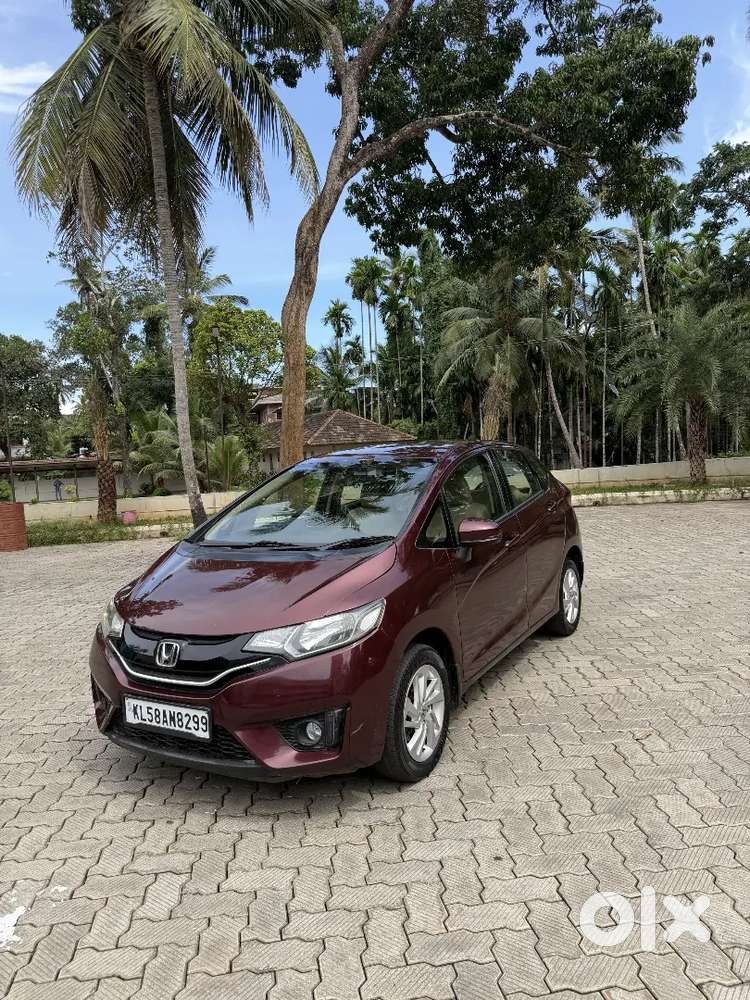2015 Honda Jazz Diesel Full Option