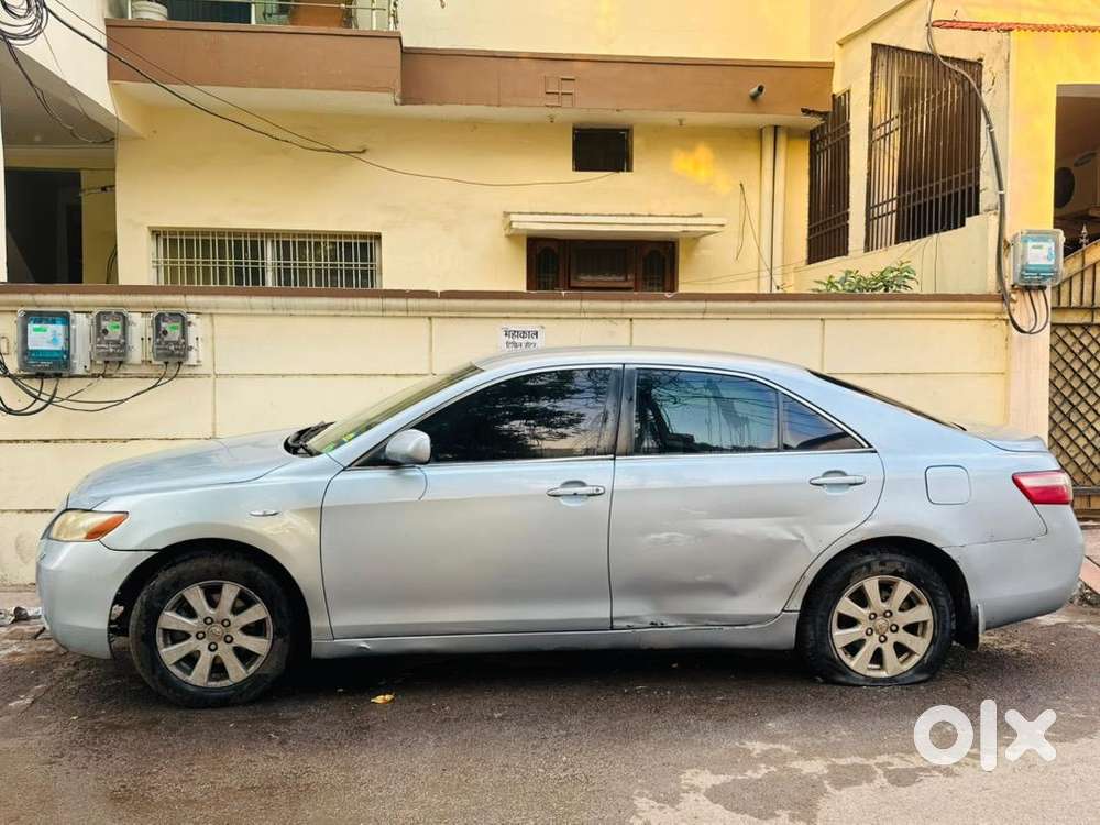 Toyota Camry 2006 Petrol Well Maintained