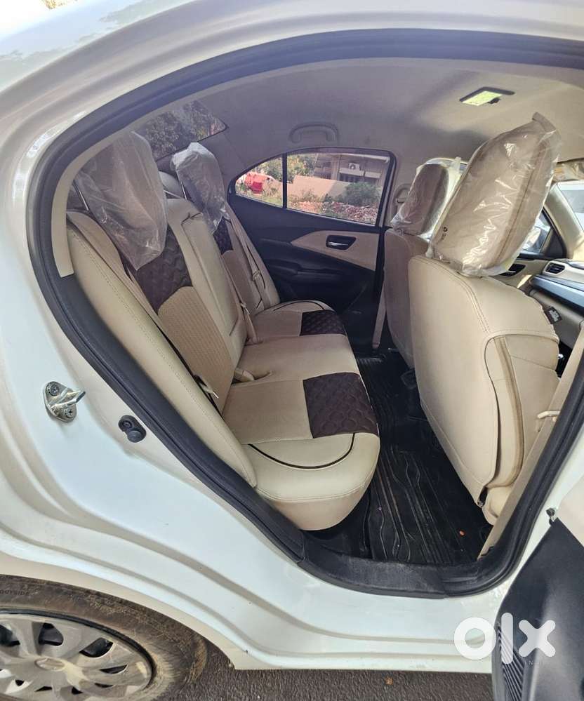 Maruti Suzuki Dzire Vxi Ags, 2025, Petrol