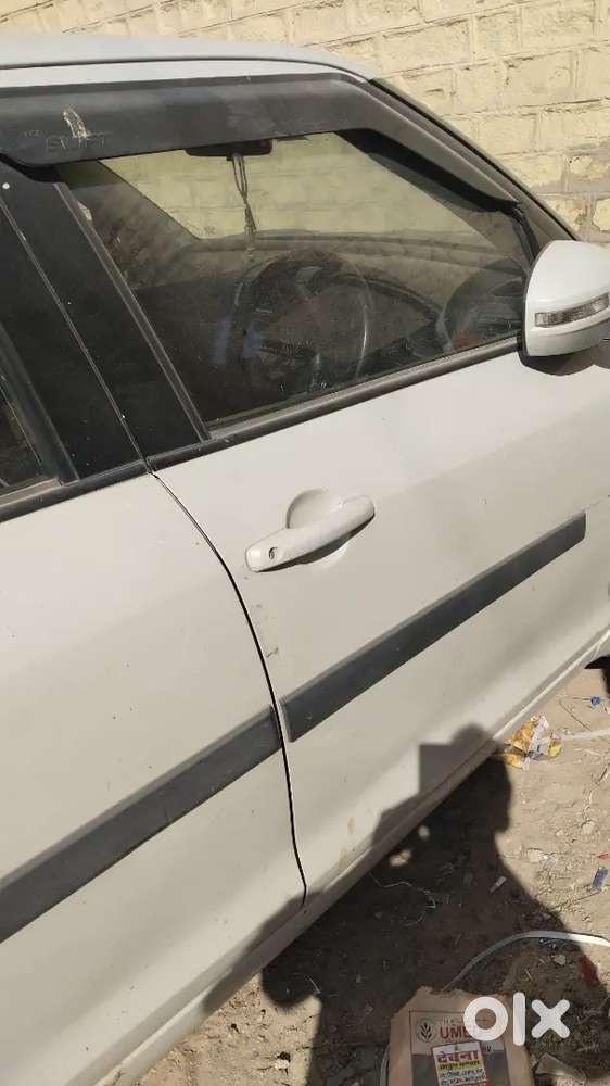 Maruti Suzuki Swift 2012