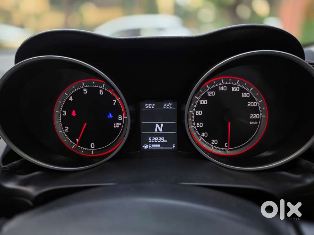 Maruti Suzuki Swift Amt Zxi, 2018, Petrol