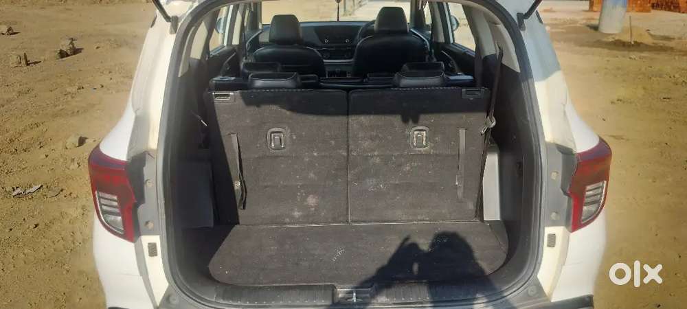 Kia Carens 2023 Diesel 44000 Km Driven