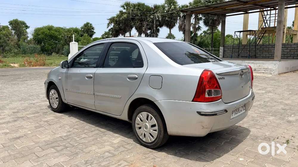 Toyota Etios 2011 Manual