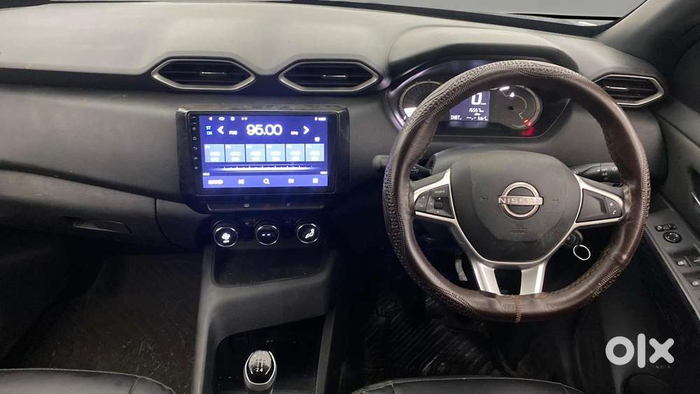 Nissan Magnite Kuro Edition 1.0 Petrol Mt, 2025, Petrol