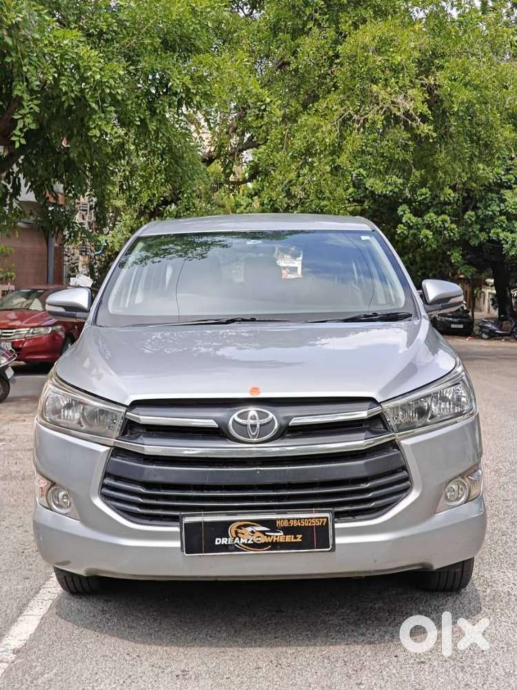 Toyota Innova Crysta 2.4 G Mt, 2017, Diesel