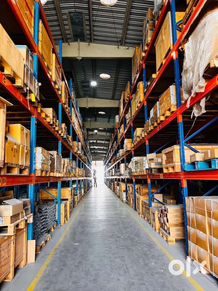 VACCANCIES AVAILABLE FOR WAREHOUSE EMPLOYEES