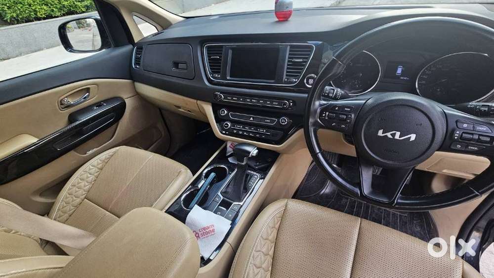 Kia Carnival Limousine Plus 7 Str, 2022, Diesel