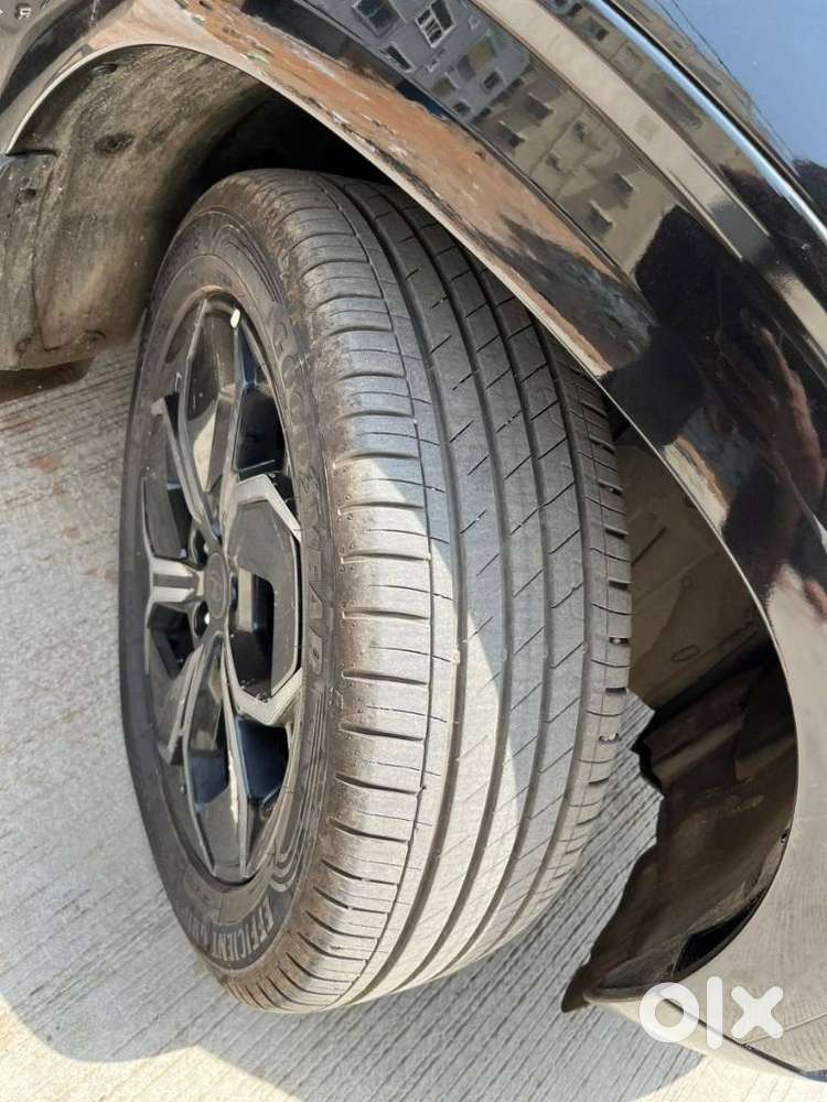 Tata Curvv Accom + A Dmt, 2025, Petrol