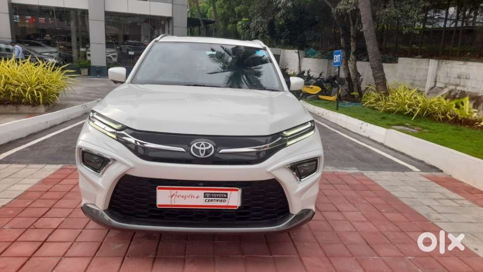 Toyota Urban Cruiser Hyryder 1.5 V Hybrid, 2024, Petrol