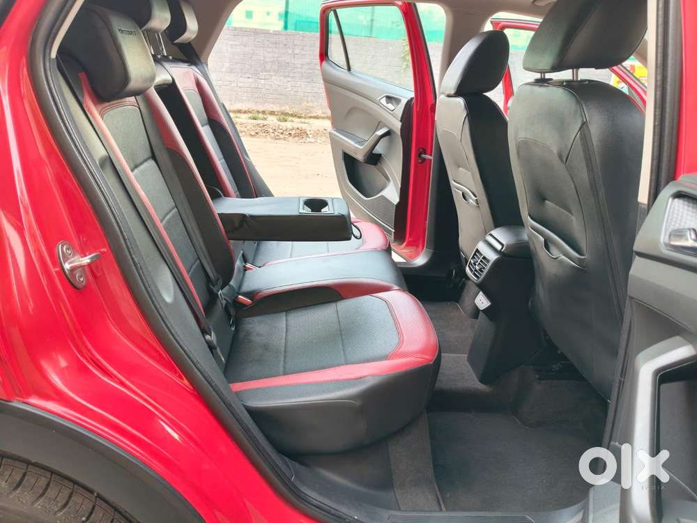 Skoda Kushaq Monte Carlo 1.5l Tsi Mt, 2024, Petrol