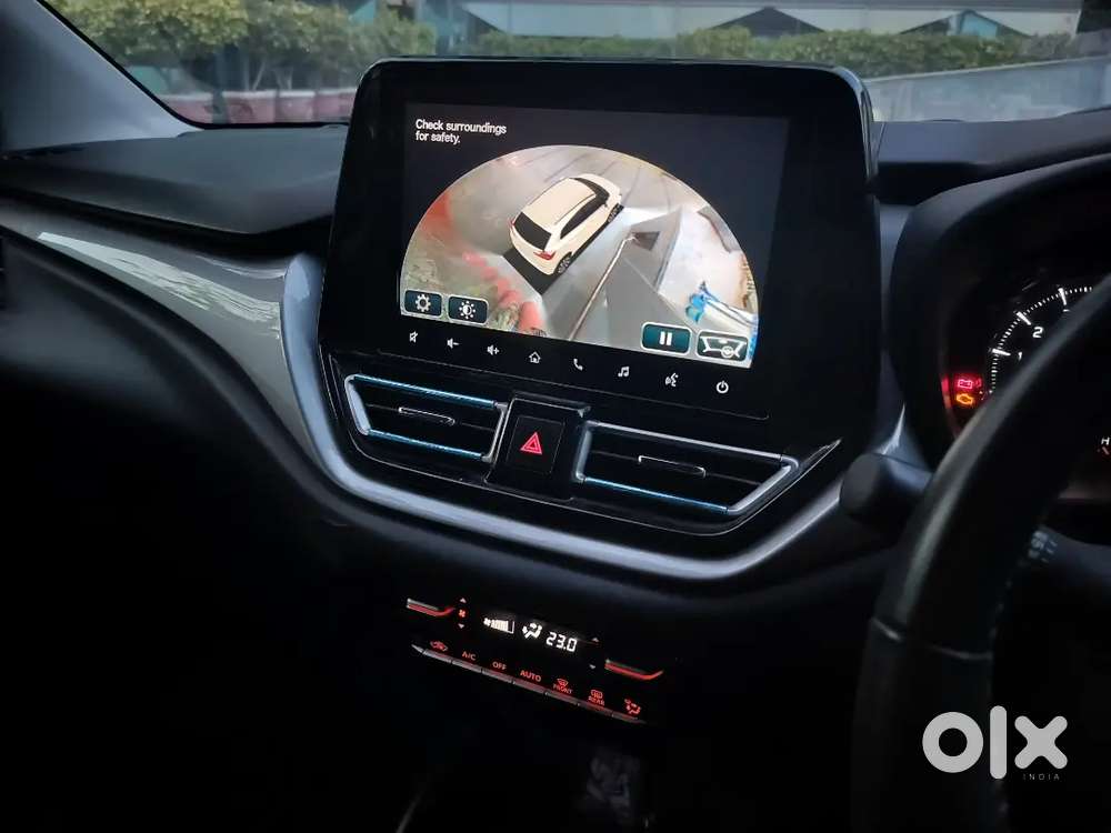 New Baleno Top Model