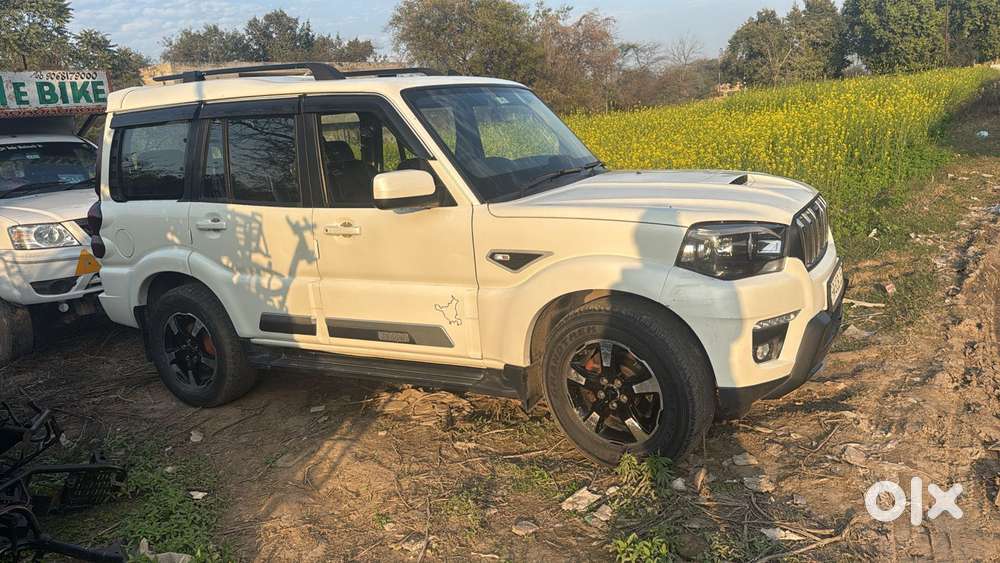 Mahindra Scorpio Classic 2.2 S 11 Mt 7 Cc, 2023, Diesel