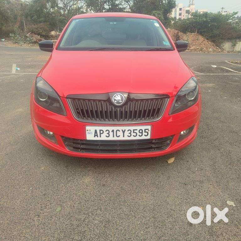 Skoda Rapid 1.6 Elegance Tdi At, 2015, Diesel