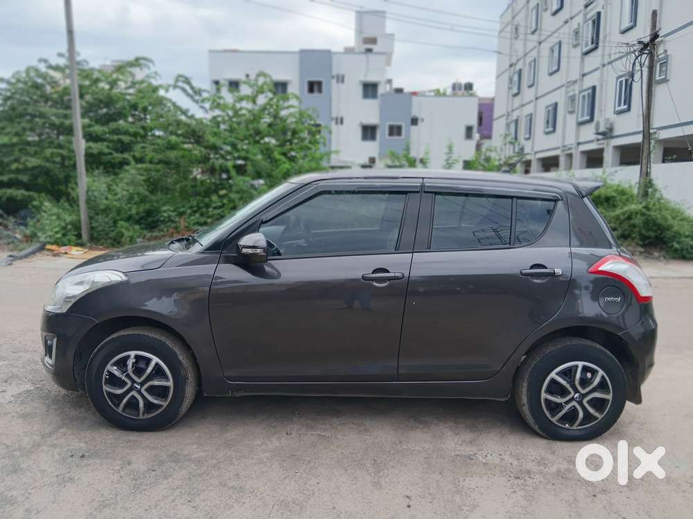 Maruti Suzuki Swift Vxi + Manual, 2015, Petrol