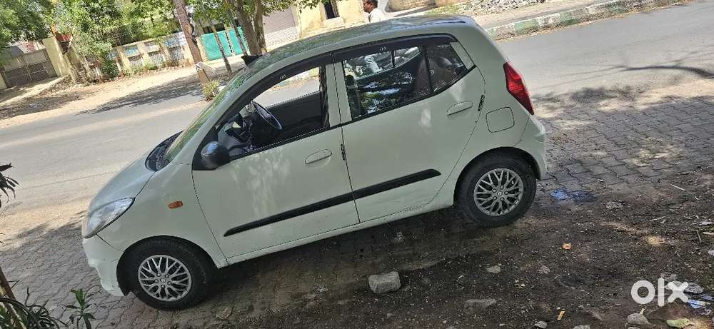 Hyundai I10 2014 Lpg 100000 Km Driven