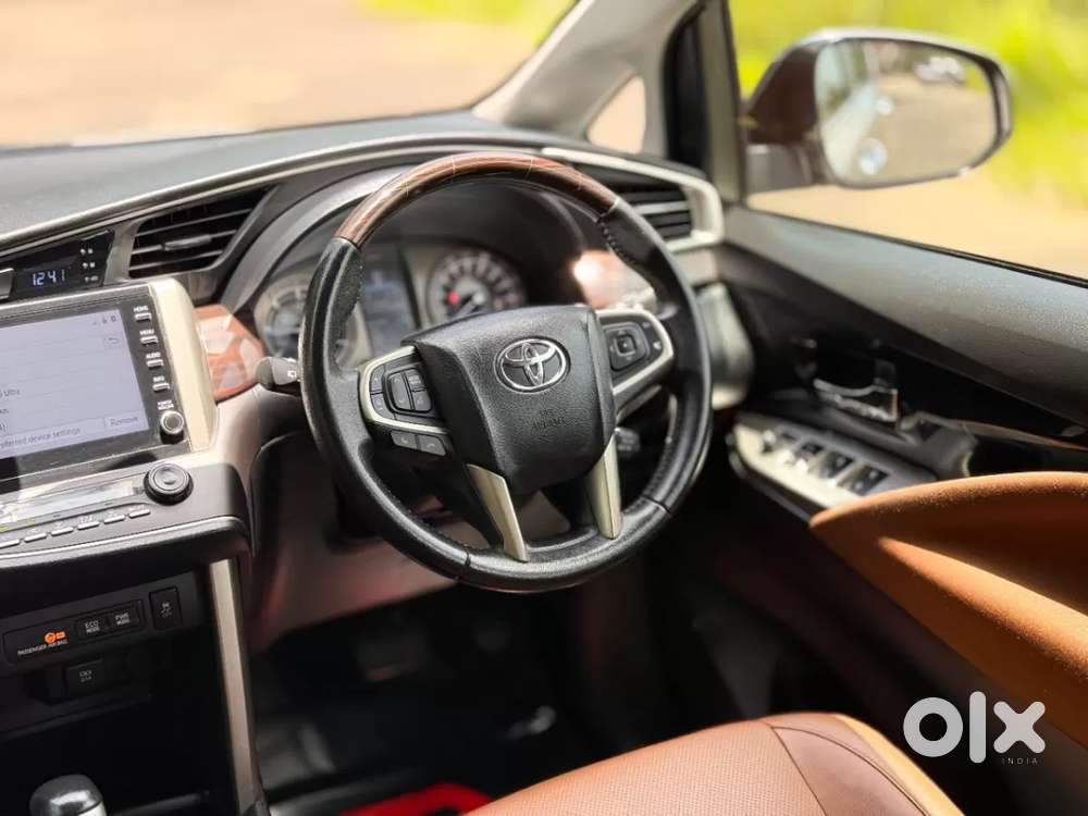 Toyota Innova Crysta [2020-ongoing] 2.4 Zx At 7 Str, 2021, Diesel