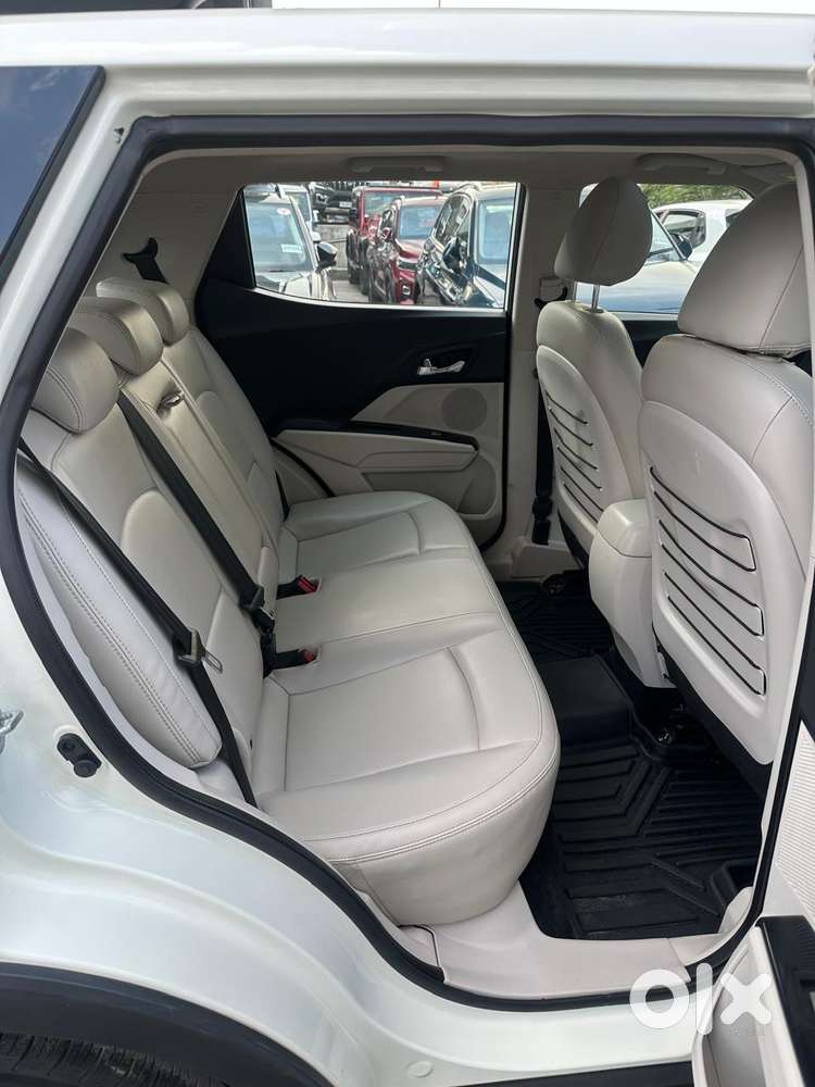 Mahindra Xuv300 W8 Option, 2019, Petrol